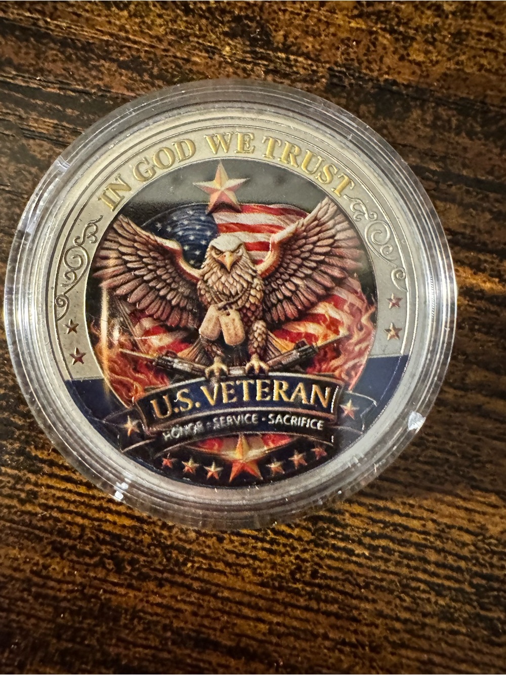 U.S. Veteran 250 yrs Commemorative Eagle Coin – Patriotic Red, Blue & Gold